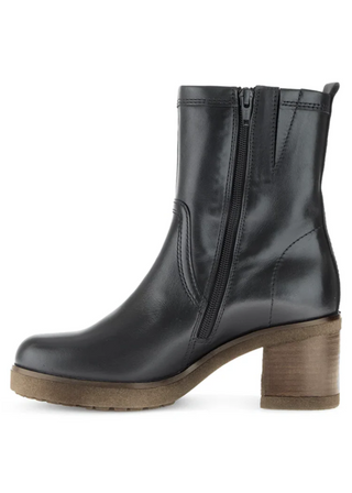 Gabor Gina Heeled Boot