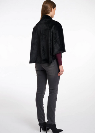 Rino & Pelle Dewi Cape