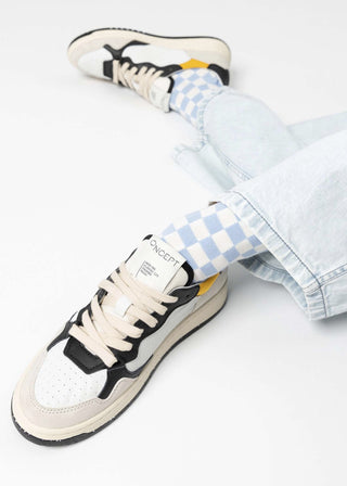 Oncept Phoenix Sneaker