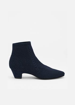 Eileen Fisher Purl Stretch Bootie - MD
