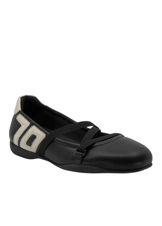 Back 70 Suki Sneakerina