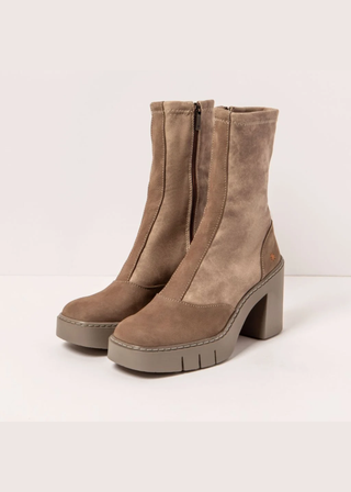 *art 1973 Berna Boot