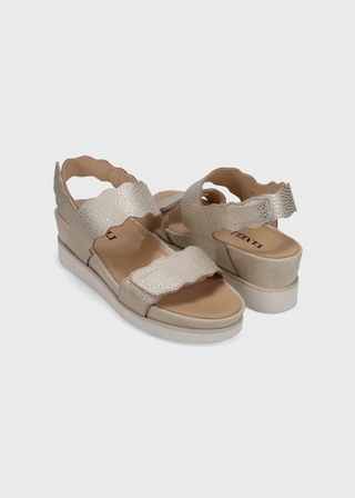 Vaneli Ulani Sandal
