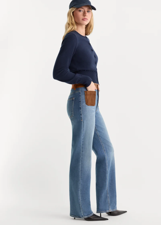 Good American Soft Tech Patch Pocket Good Petite Straight Jeans