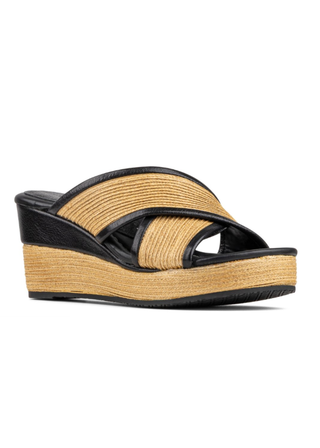 Donald Pliner Gorgina Raffia Wedge