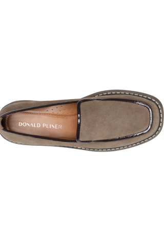 Donald Pliner Peggi Lugg Loafer