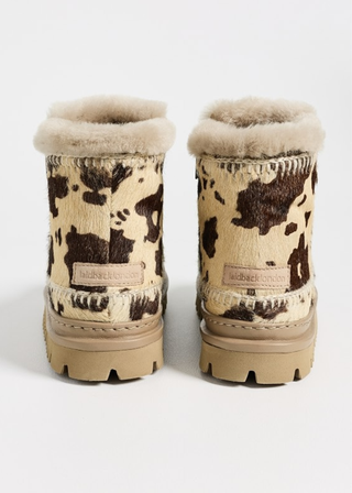 Setsu 4.0. Crochet Cow Pony Boot