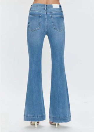 Pistola Kinsley Mid Rise Ultra Flare Jean