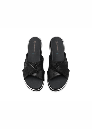 Johnston & Murphy Mitzi Knotted Slide