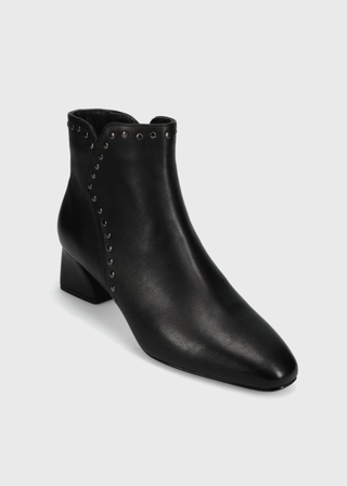 Vaneli Zoey Boot - MD