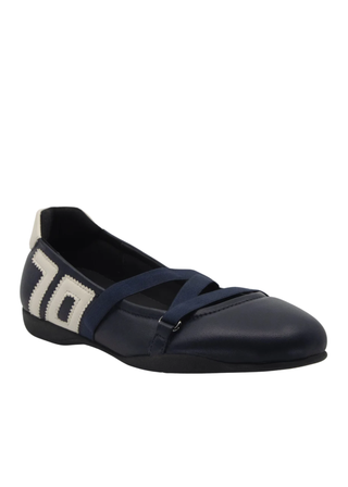 Back 70 Suki Sneakerina