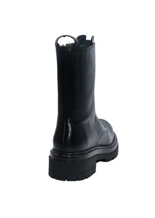 Eric Michael Quest Boot