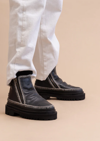Laidback London Setsu 3.0. Crochet Ankle Boot