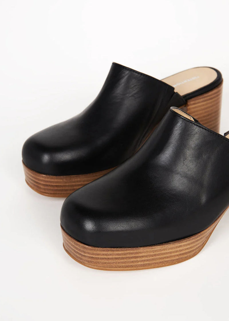 Intentionally____ Facts Platform Clog