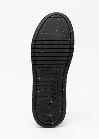 Oncept Phoenix Sneaker