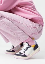 Oncept Phoenix Sneaker